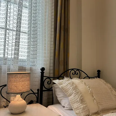 Zeynep 3* Alaçatı