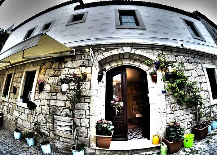 Zeynep Konukevi Alaçatı